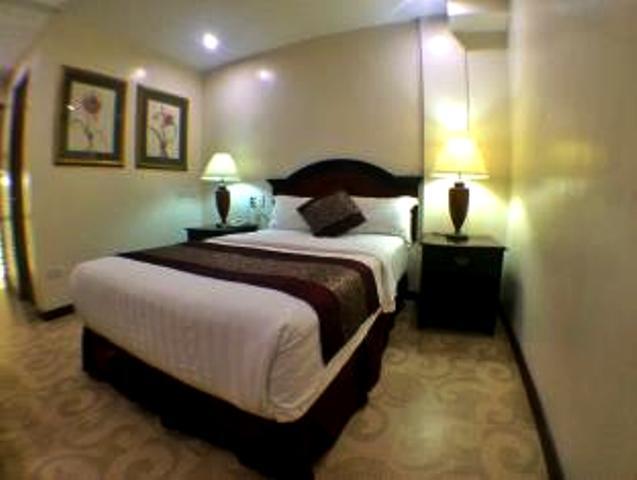 Cindy Kelly Hotel Olongapo Exterior photo